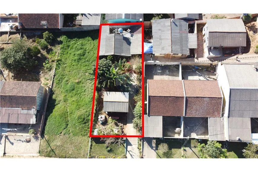 Foto 1 de Lote/Terreno à venda, 360m² em São Dimas, Colombo