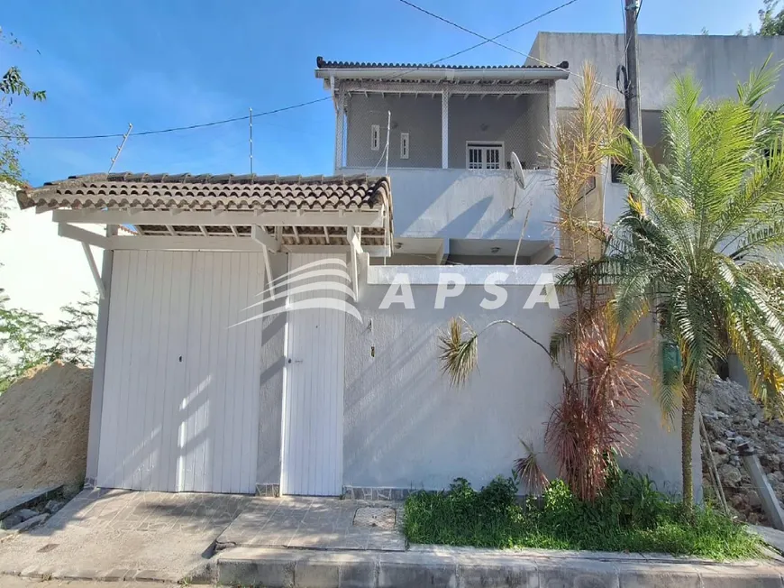 Foto 1 de Casa com 4 Quartos para alugar, 179m² em Vargem Pequena, Rio de Janeiro