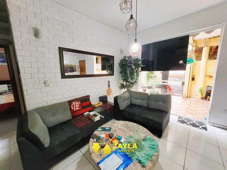 Foto 1 de Casa de Condomínio com 2 Quartos à venda, 69m² em Irajá, Rio de Janeiro