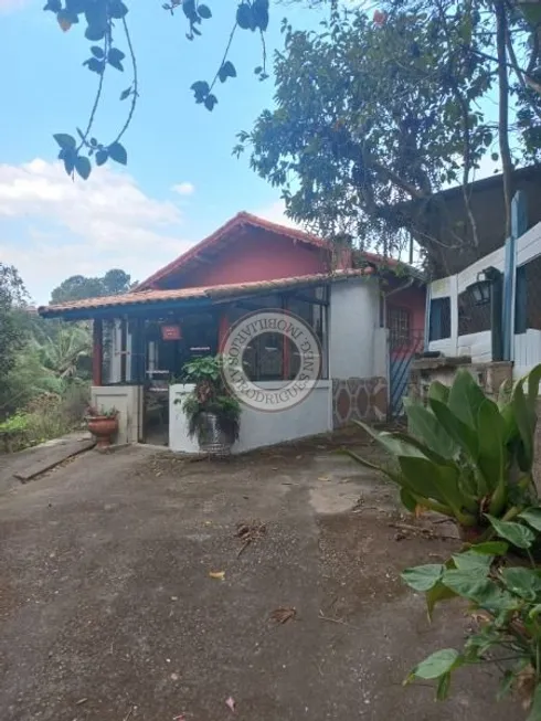 Foto 1 de Fazenda/Sítio com 3 Quartos à venda, 2500m² em Planalto Verde, São Roque