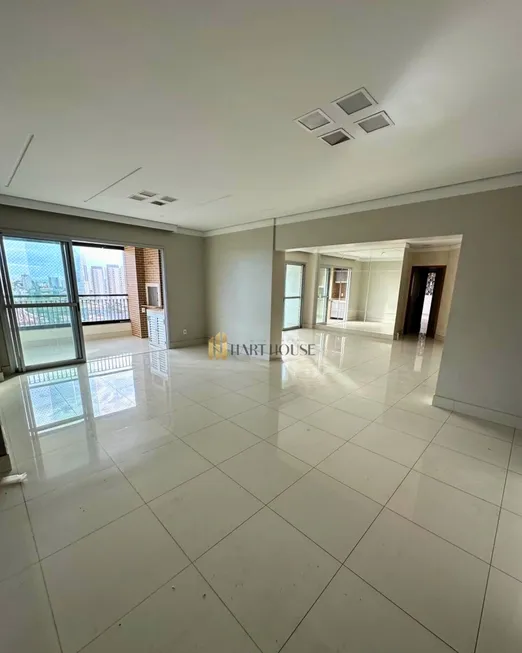 Foto 1 de Apartamento com 6 Quartos à venda, 256m² em Jardim Aclimação, Cuiabá