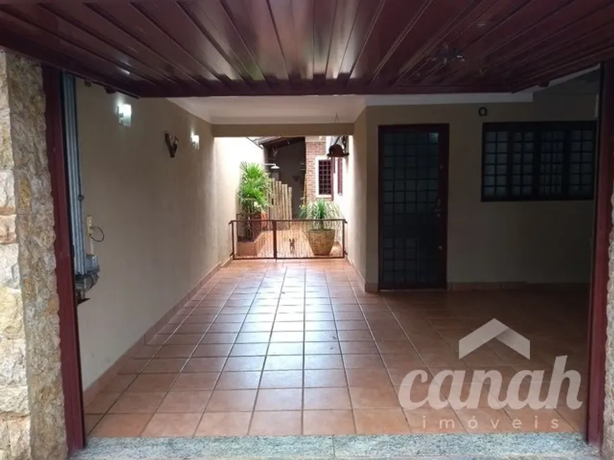 Foto 1 de Casa com 3 Quartos à venda, 250m² em Vila Albertina, Ribeirão Preto