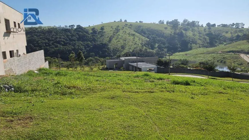 Foto 1 de Lote/Terreno à venda, 438m² em , Louveira