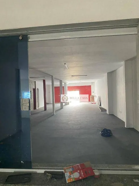 Foto 1 de Ponto Comercial para alugar, 330m² em Vila Capri, Araruama