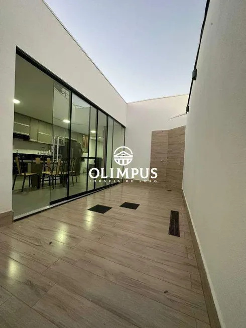 Foto 1 de Casa de Condomínio com 3 Quartos à venda, 101m² em Aclimacao, Uberlândia