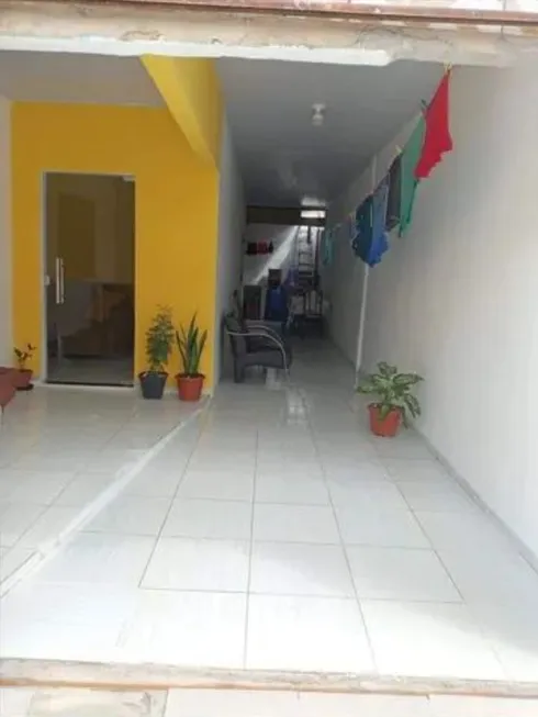 Foto 1 de Casa com 2 Quartos à venda, 90m² em Calumbi, Feira de Santana