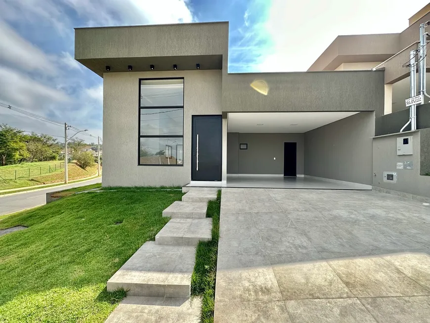 Foto 1 de Casa de Condomínio com 3 Quartos à venda, 171m² em Jardins Bolonha, Senador Canedo