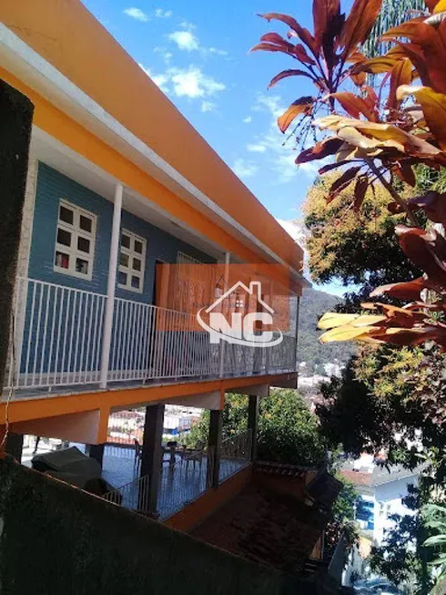 Foto 1 de Casa com 4 Quartos à venda, 300m² em São Francisco, Niterói