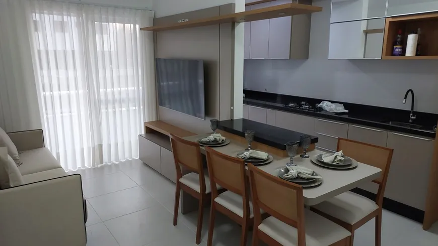 Foto 1 de Apartamento com 2 Quartos à venda, 72m² em Areias, São José