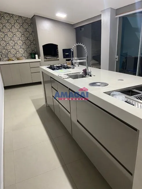 Foto 1 de Casa de Condomínio com 3 Quartos à venda, 156m² em Jardim Santa Maria, Jacareí