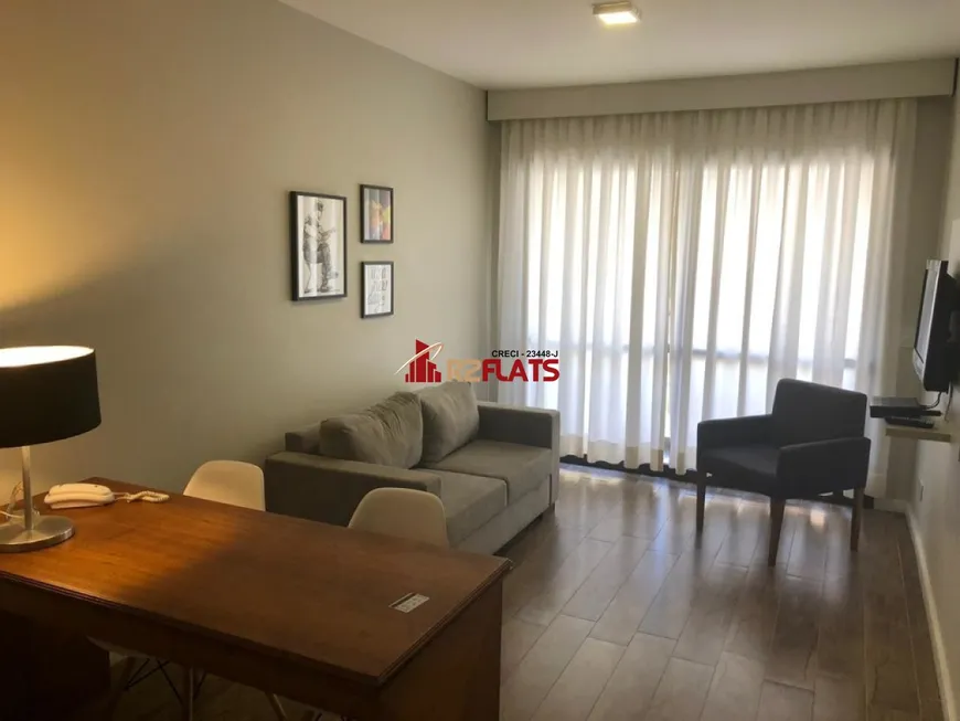 Foto 1 de Flat com 1 Quarto à venda, 45m² em Cerqueira César, São Paulo