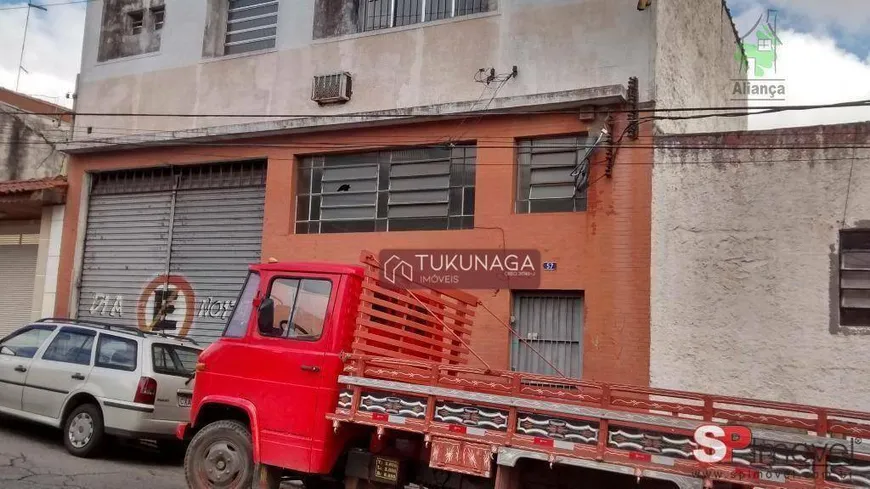 Foto 1 de Galpão/Depósito/Armazém à venda, 600m² em Vila Antonieta, São Paulo