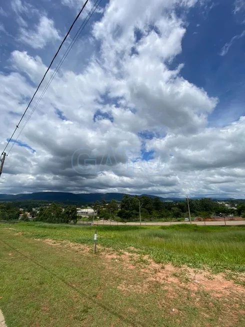 Foto 1 de Lote/Terreno à venda, 800m² em Anhangabau, Jundiaí