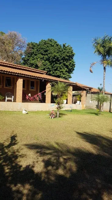 Foto 1 de Fazenda/Sítio com 3 Quartos à venda, 240m² em Parque da Represa, Paulínia