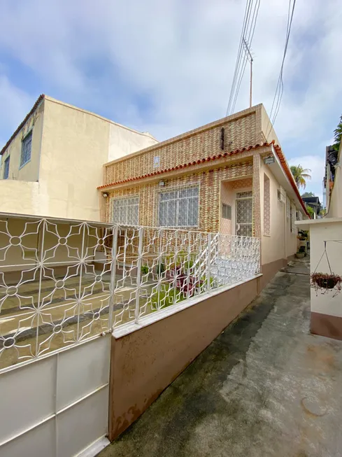 Foto 1 de Casa com 5 Quartos à venda, 588m² em Cavalcânti, Rio de Janeiro