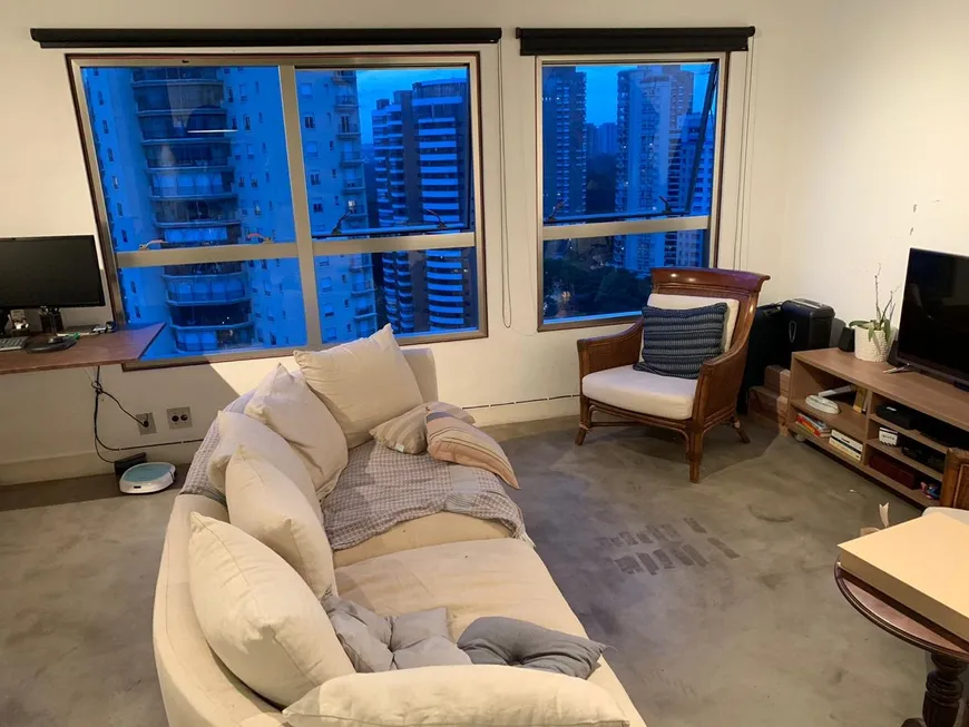 Foto 1 de Apartamento com 1 Quarto à venda, 70m² em Panamby, São Paulo