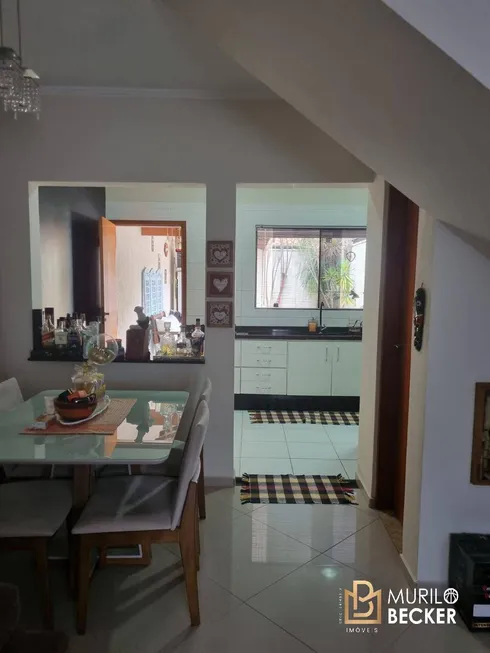 Foto 1 de Casa de Condomínio com 2 Quartos à venda, 158m² em Jardim Altos de Santana I, Jacareí