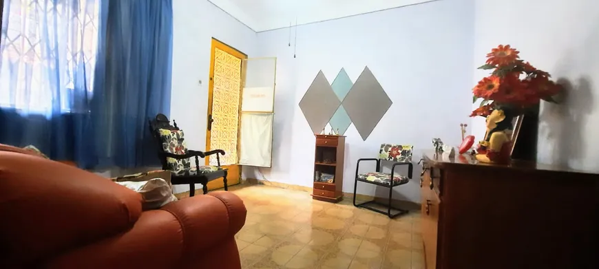 Foto 1 de Casa com 2 Quartos à venda, 80m² em Cascadura, Rio de Janeiro
