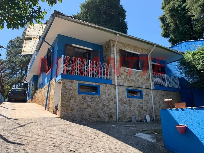 Foto 1 de Casa com 4 Quartos à venda, 215m² em Parque Petrópolis, Mairiporã