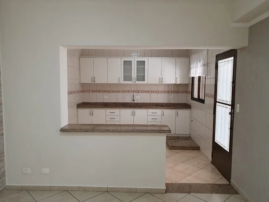 Foto 1 de Casa com 2 Quartos à venda, 112m² em Vila Gumercindo, São Paulo