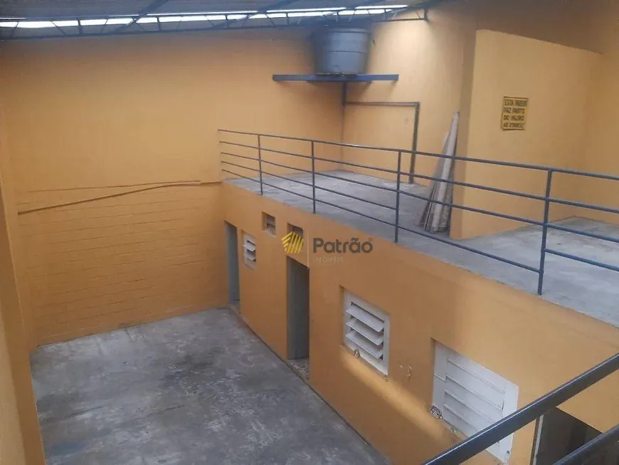 Foto 1 de Galpão/Depósito/Armazém para alugar, 400m² em Casa Grande, Diadema