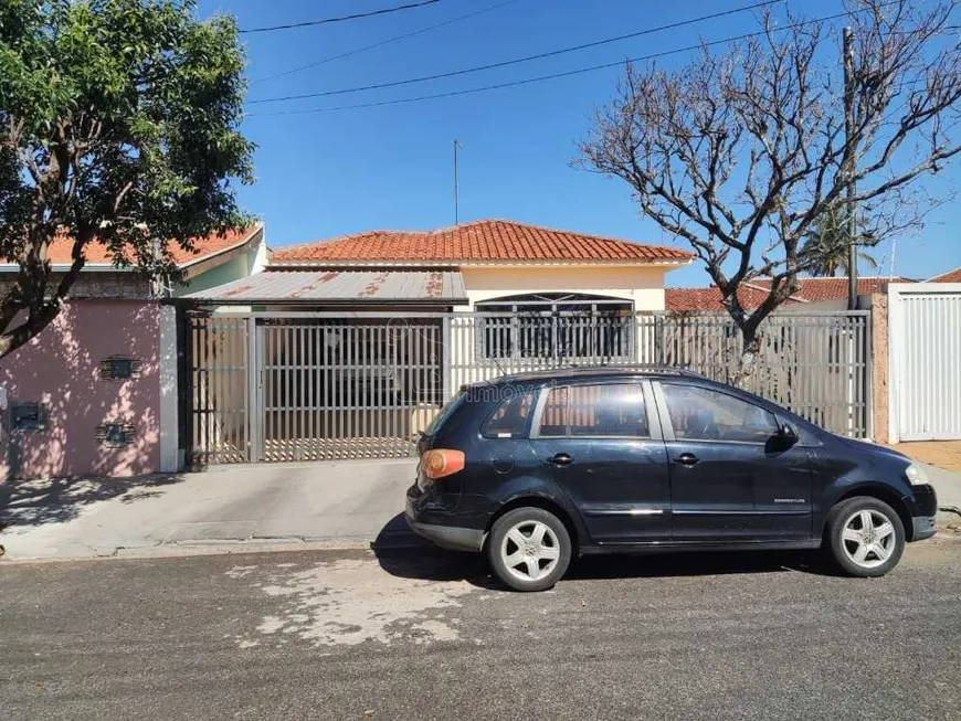 Foto 1 de Casa com 3 Quartos à venda, 174m² em Jardim das Estações - Vila Xavier, Araraquara