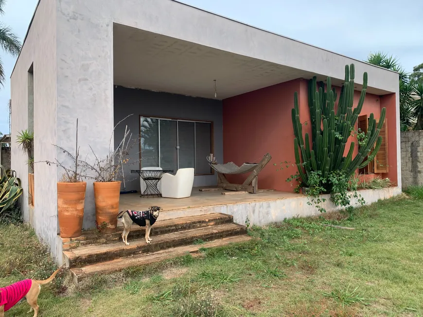 Foto 1 de Fazenda/Sítio com 6 Quartos à venda, 416m² em Parque Planalto, Araraquara
