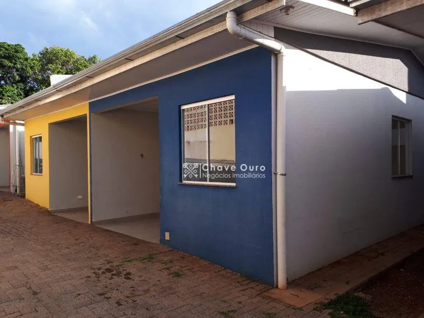 Foto 1 de Casa com 2 Quartos à venda, 50m² em Alto Alegre, Cascavel