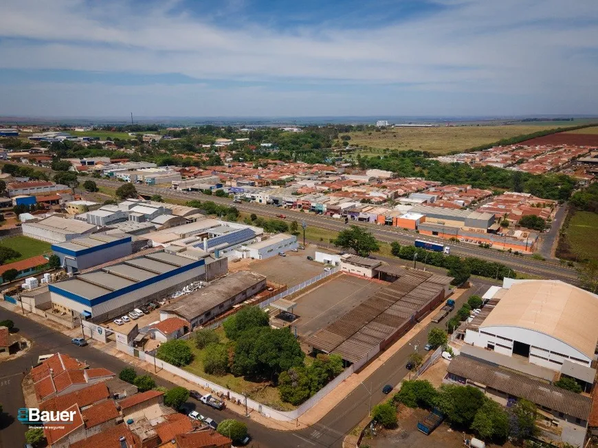 Foto 1 de Galpão/Depósito/Armazém à venda, 1727m² em 1ª Zona Industrial, Jaú