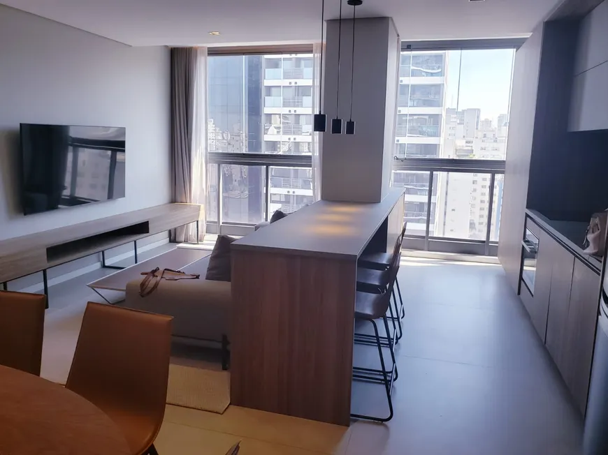 Foto 1 de Apartamento com 2 Quartos para alugar, 89m² em Jardim Paulista, São Paulo