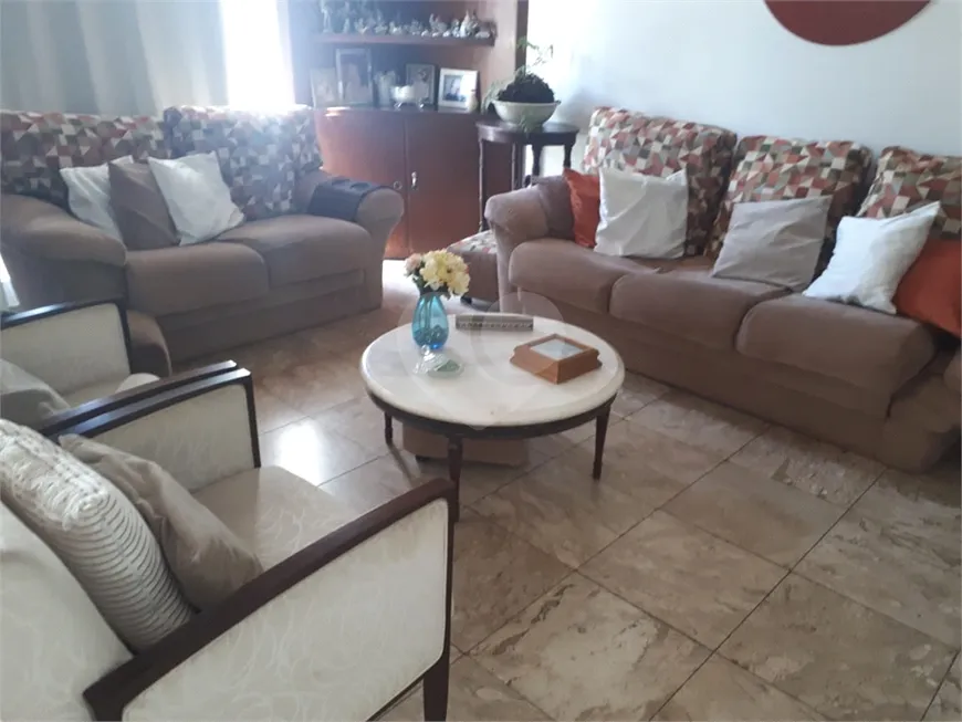 Foto 1 de Apartamento com 3 Quartos à venda, 200m² em Itaigara, Salvador