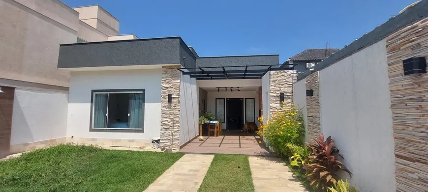 Foto 1 de Casa com 3 Quartos à venda, 243m² em Ilha de Guaratiba, Rio de Janeiro