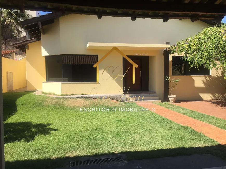 Foto 1 de Sobrado com 4 Quartos à venda, 170m² em Santa Rosa, Cuiabá