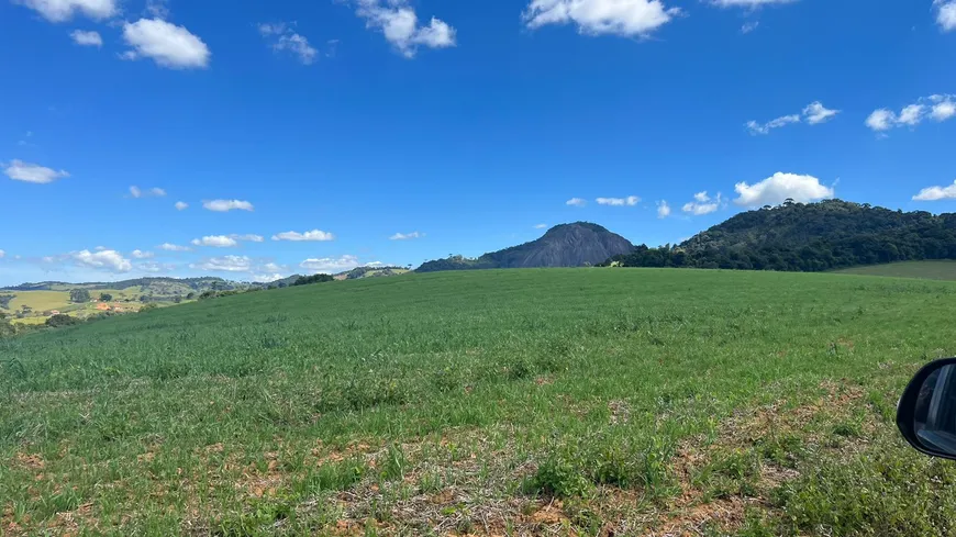 Foto 1 de Fazenda/Sítio à venda, 3388000m² em Zona Rural, Congonhal