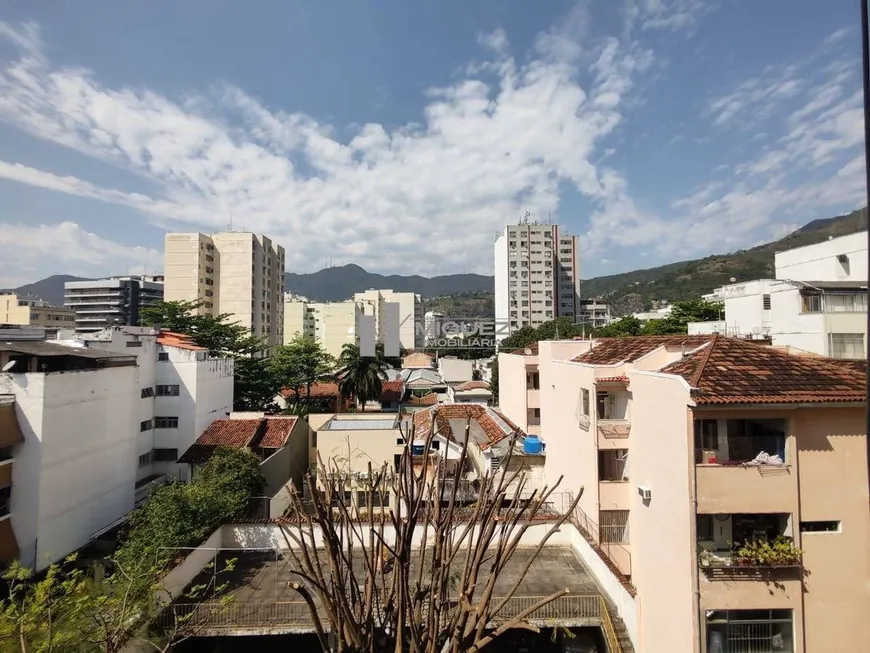 Foto 1 de Apartamento com 3 Quartos à venda, 115m² em Grajaú, Rio de Janeiro