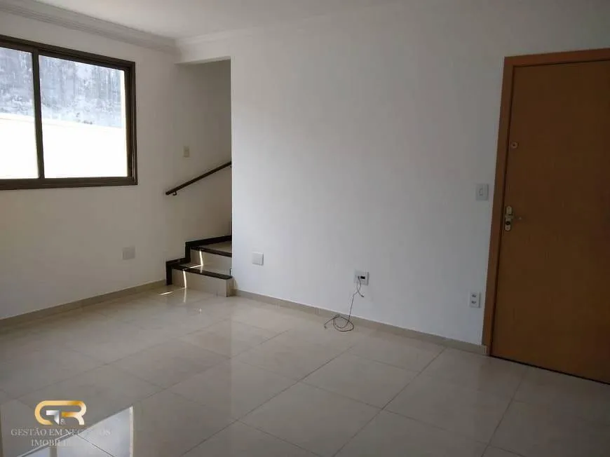 Foto 1 de Cobertura com 3 Quartos para alugar, 131m² em Santa Branca, Belo Horizonte
