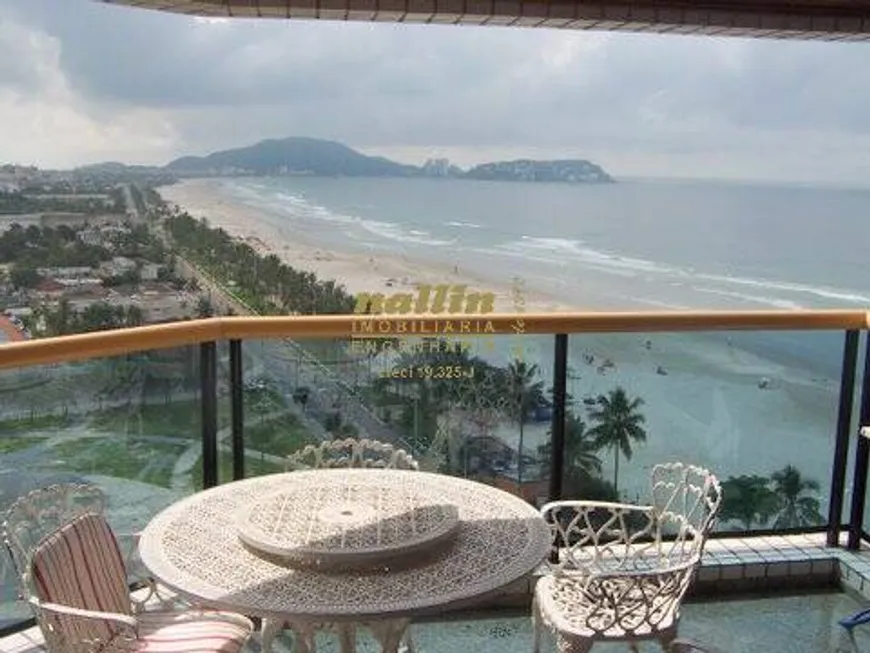 Foto 1 de Apartamento com 4 Quartos à venda, 166m² em Enseada, Guarujá