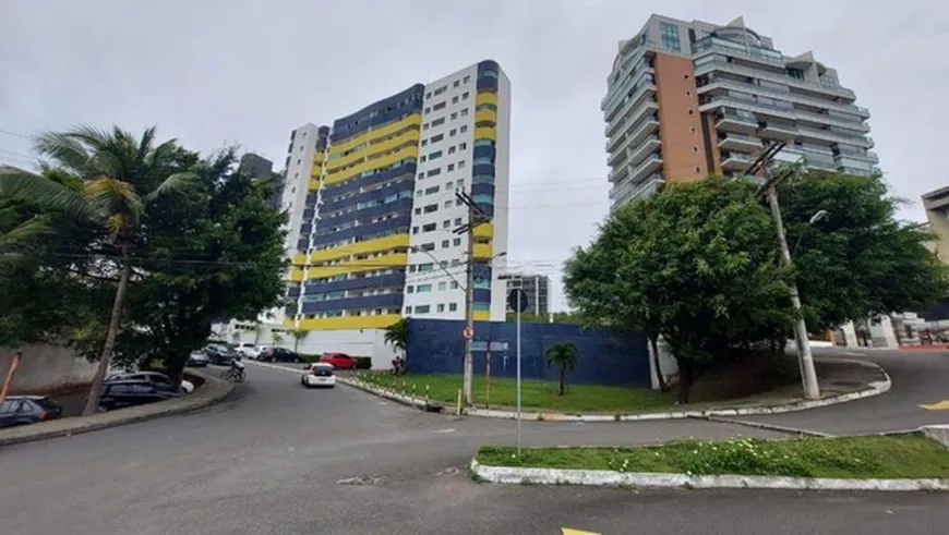 Foto 1 de Apartamento com 2 Quartos à venda, 70m² em Armação, Salvador