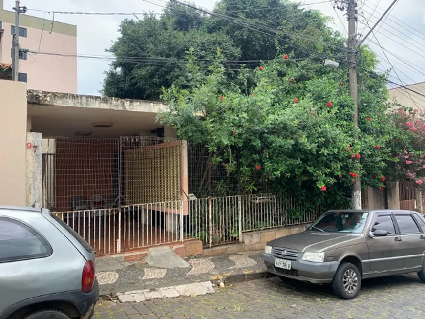 Foto 1 de Prédio Comercial para venda ou aluguel, 130m² em Centro, Ponta Grossa