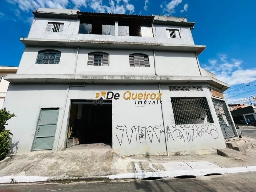 Foto 1 de Casa com 3 Quartos à venda, 160m² em Jardim Eliana, São Paulo