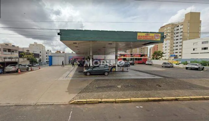 Foto 1 de Ponto Comercial para alugar, 874m² em Saraiva, Uberlândia