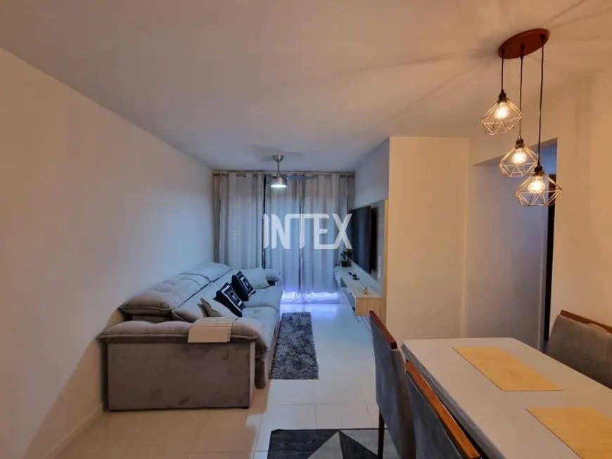 Foto 1 de Apartamento com 3 Quartos à venda, 55m² em Piratininga, Niterói