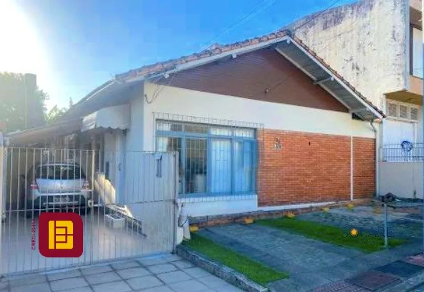 Foto 1 de Casa com 4 Quartos à venda, 331m² em Itaguaçu, Florianópolis