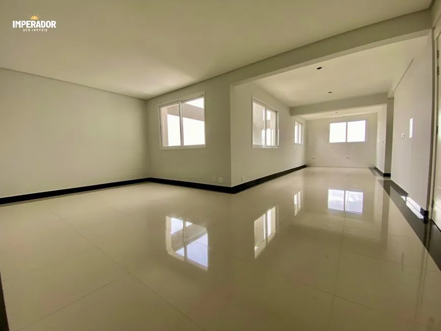 Foto 1 de Apartamento com 3 Quartos à venda, 125m² em Rio Branco, Caxias do Sul