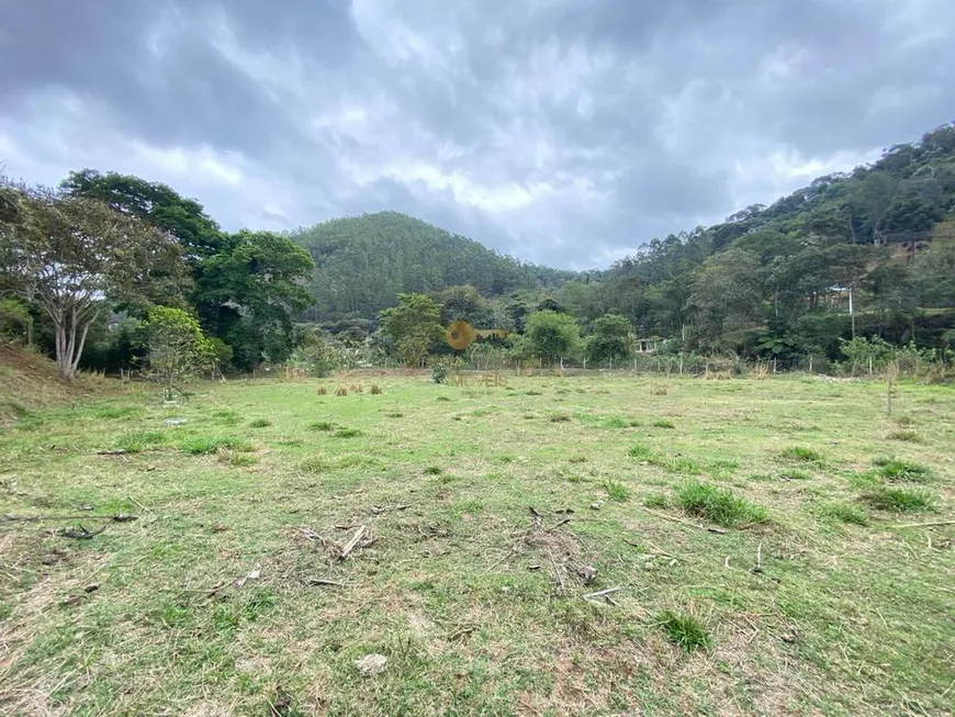 Foto 1 de Casa com 1 Quarto à venda, 12530m² em Pessegueiros, Teresópolis