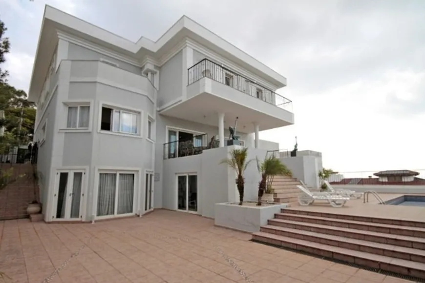 Foto 1 de Casa de Condomínio com 6 Quartos à venda, 980m² em Alphaville, Santana de Parnaíba