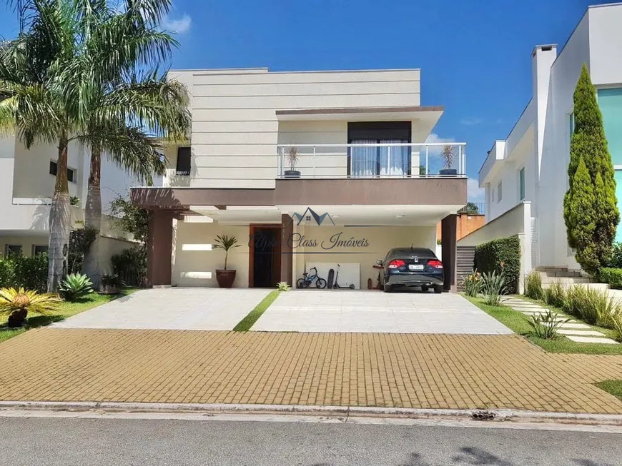 Foto 1 de Casa de Condomínio com 3 Quartos à venda, 320m² em Alphaville, Santana de Parnaíba