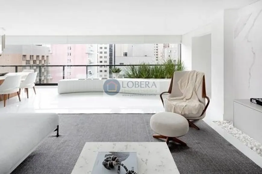 Foto 1 de Apartamento com 1 Quarto à venda, 188m² em Vila Uberabinha, São Paulo
