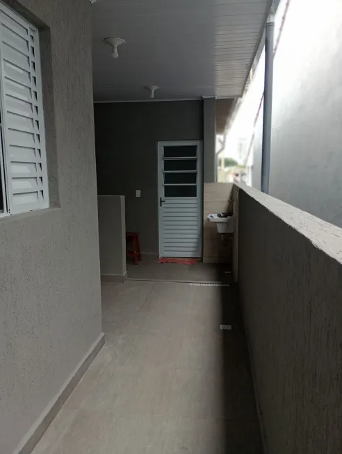 Foto 1 de Casa com 2 Quartos para alugar, 65m² em Jardim Rosa de Franca, Guarulhos