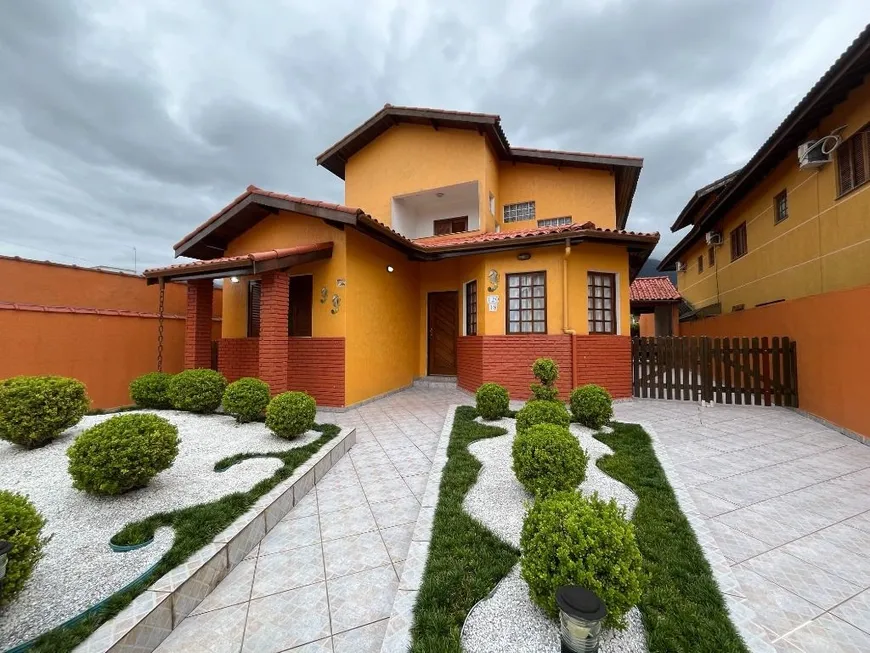 Foto 1 de Casa de Condomínio com 3 Quartos à venda, 181m² em Morada da Praia, Bertioga
